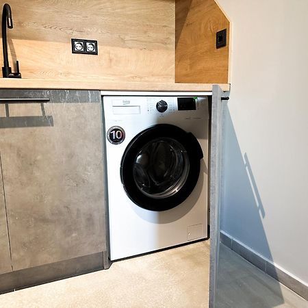 6 Studios 6 Bathrooms 2 Levels Kitchens 소피아 외부 사진