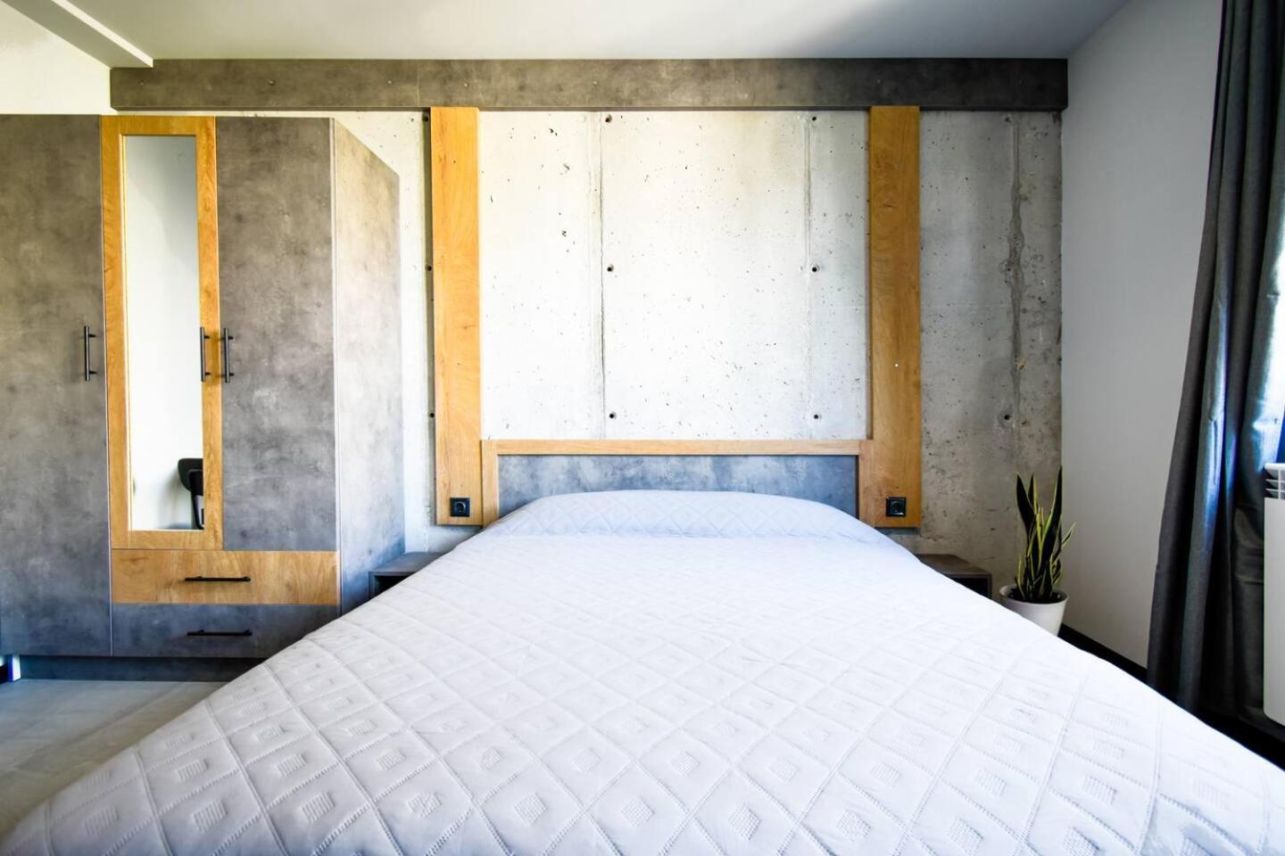 6 Studios 6 Bathrooms 2 Levels Kitchens 소피아 외부 사진