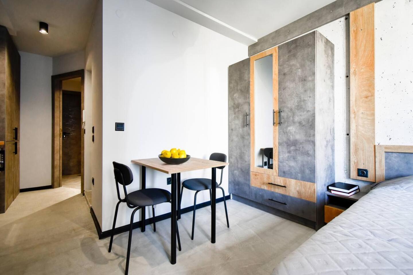 6 Studios 6 Bathrooms 2 Levels Kitchens 소피아 외부 사진